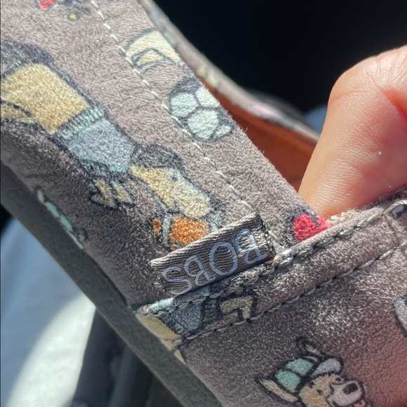 BOBS from Skechers Gray Printed flat memory foam shoes with doggie 🐶 design - Picture 8 of 8